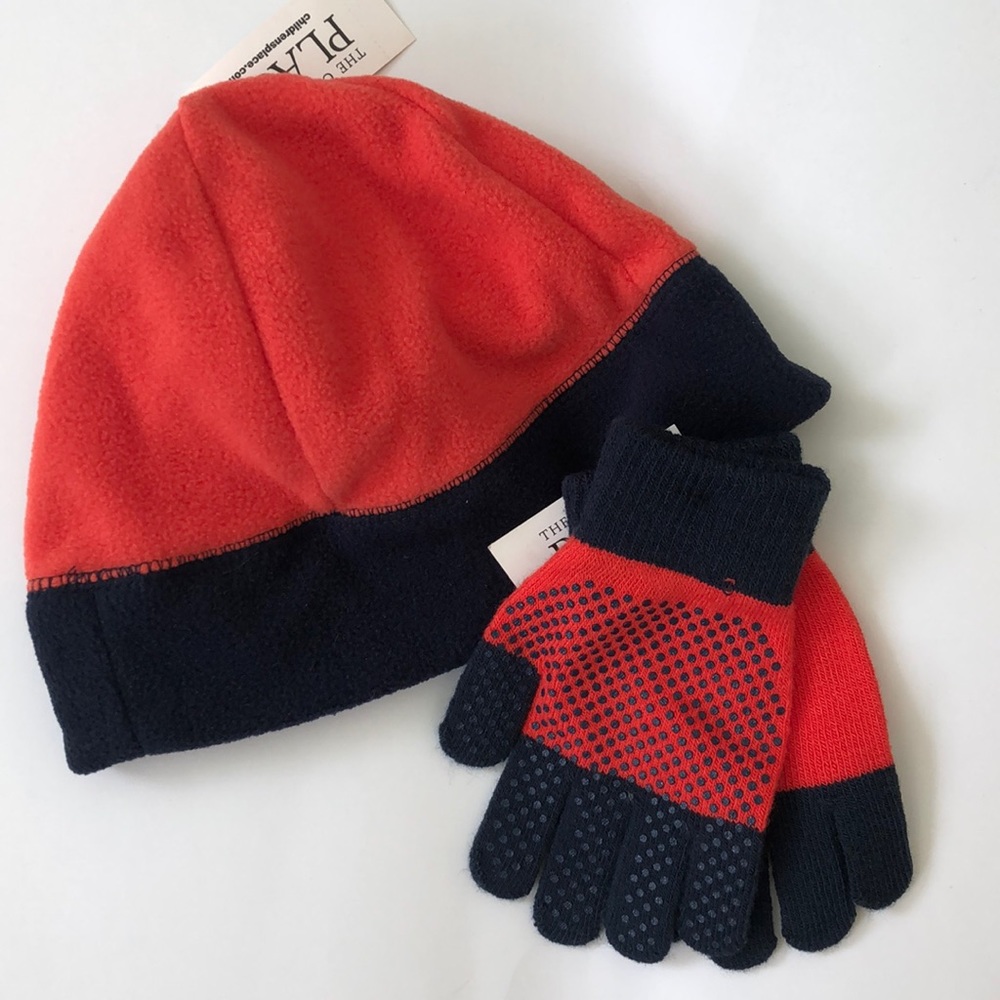 Children’s Place Hat and Glove Set